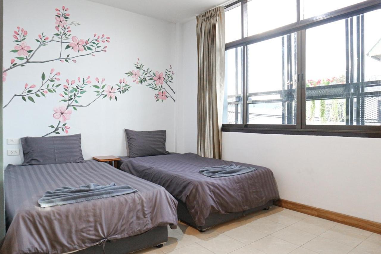 My Friends Hotel Trang Luaran gambar